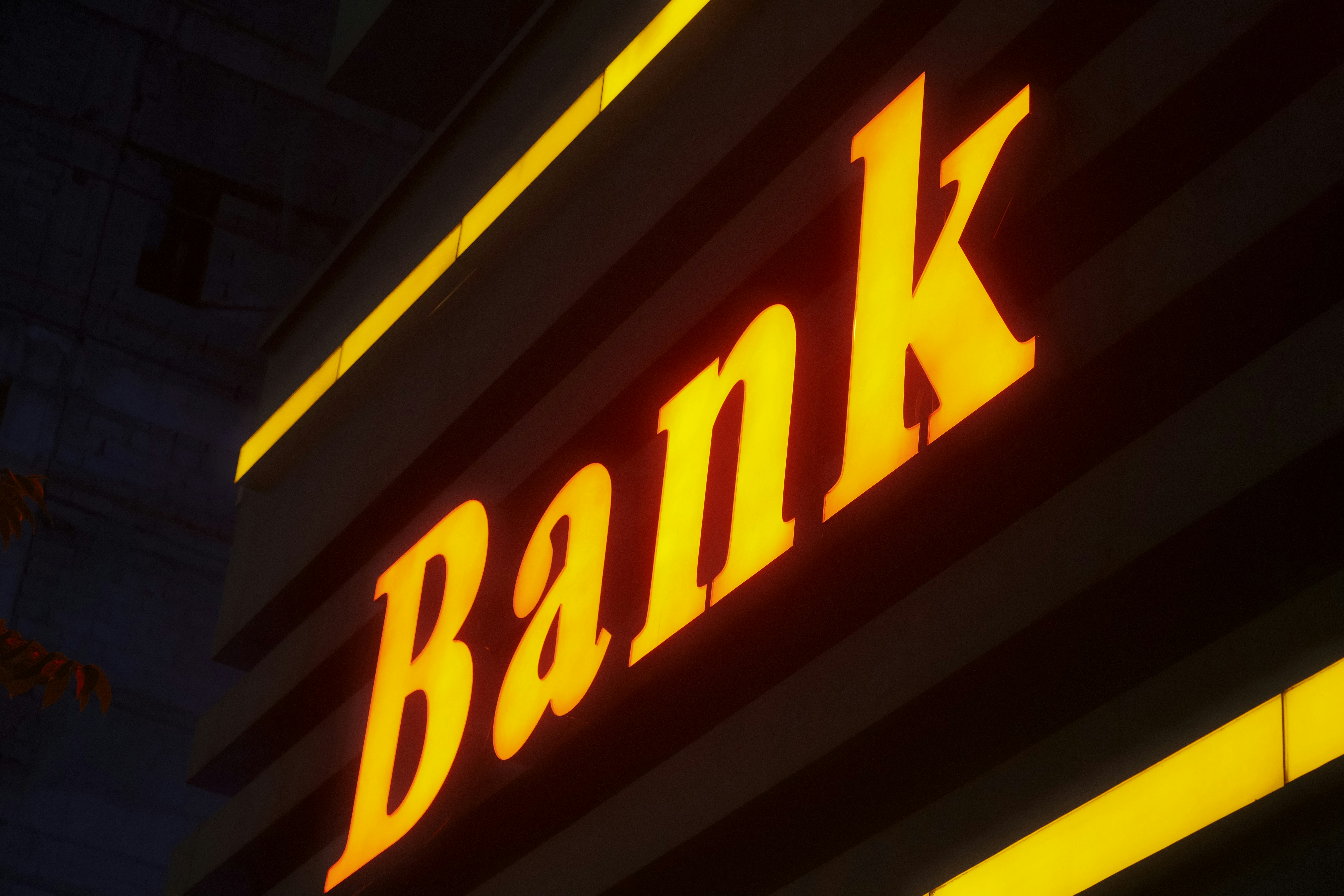 Bank finance documentation dashboards, Finchase Capital insight